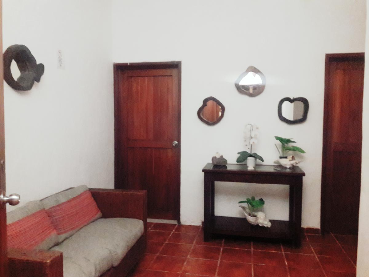 Hostel La Isla Holbox Exterior photo