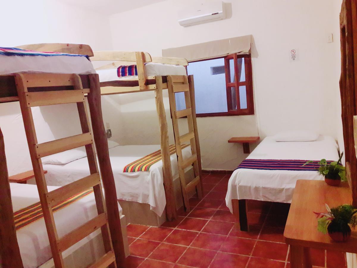Hostel La Isla Holbox Exterior photo